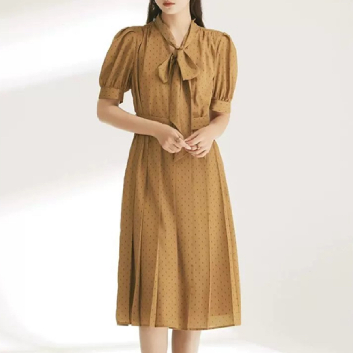 D-HARRY/迪哈利2024春新款丝带领泡泡袖印花连衣裙DH241J97038D