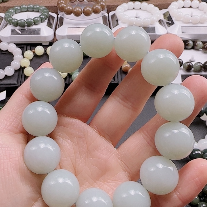 和田玉手串未镶嵌