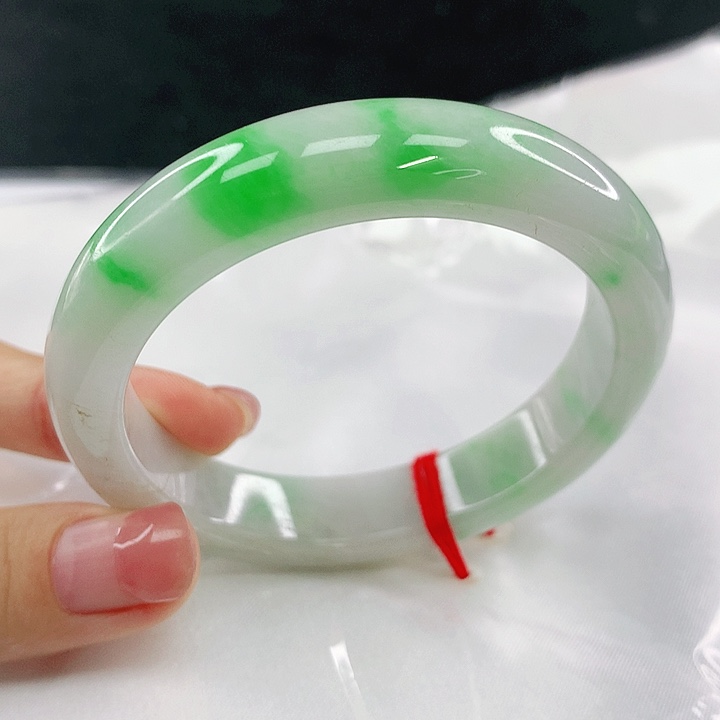 翡翠未镶嵌手镯圈55，58031