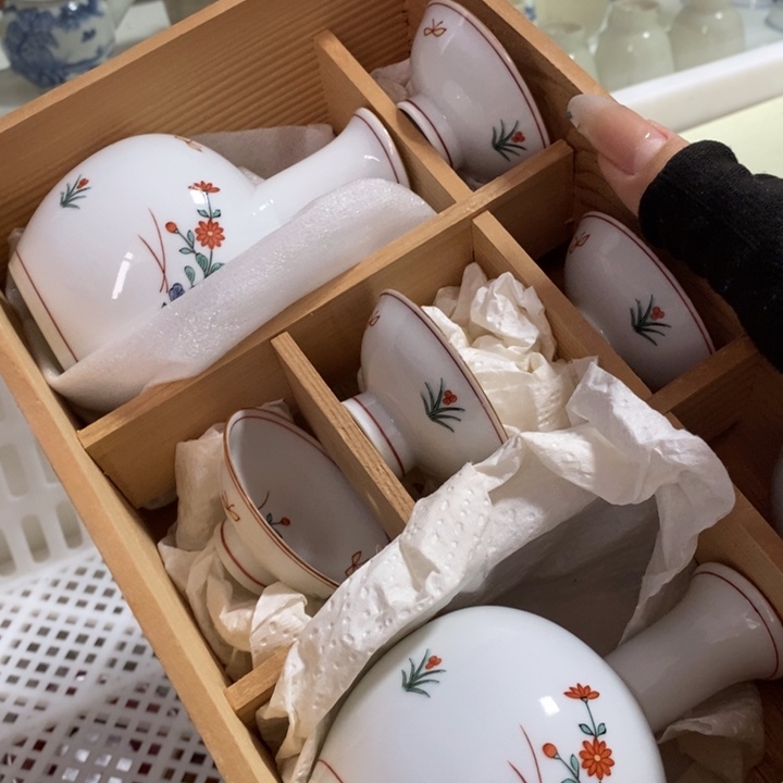 初遇见密胺瓷中古回流哈哈哈哈