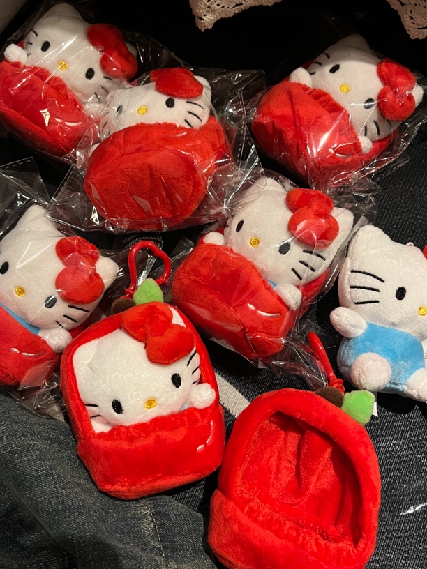 三丽鸥正品HELLOKITTY韩版水果屋苹果头套挂链可拆卸款