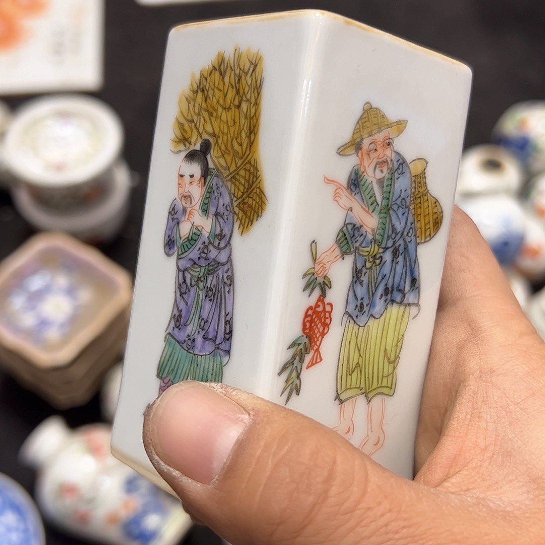 摆件瓷器摆件瓷器摆件