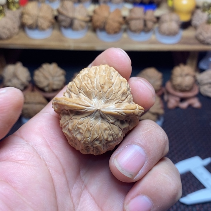 招***一文玩核桃把件文玩