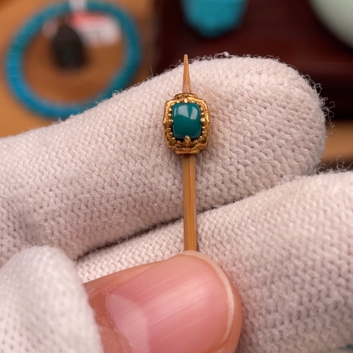 绿松石18K金镶嵌珠宝奇石