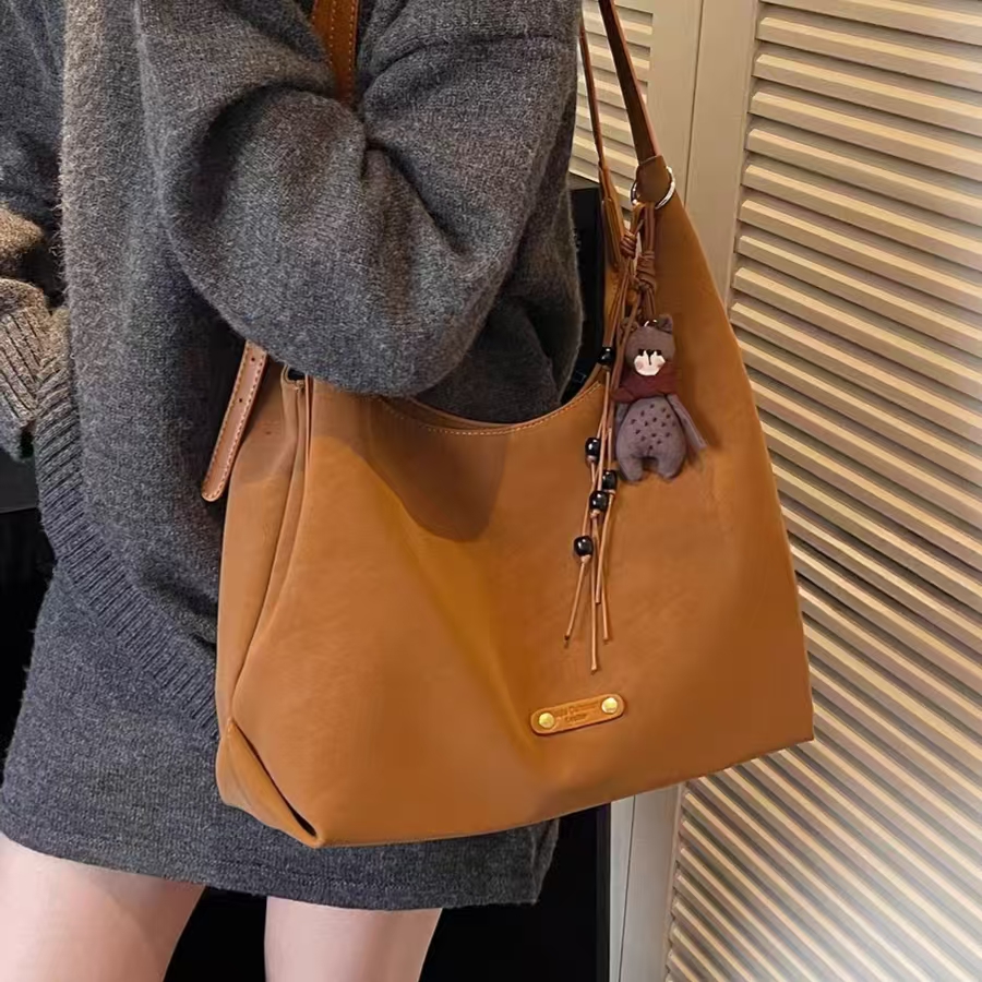 简约复古磨砂包包女2025秋冬新款时尚大容量单肩包通勤手提托特包