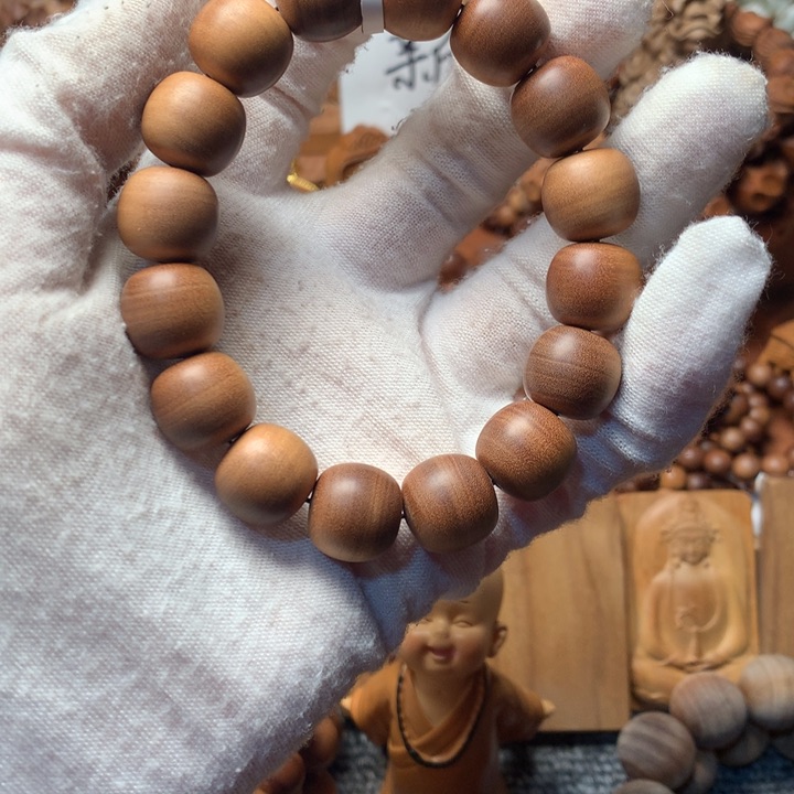 檀香木手串/手链老山檀香1.3*1.4焦糖