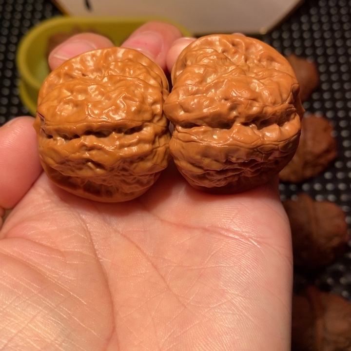 把件文玩核桃四面一线天开背八腿