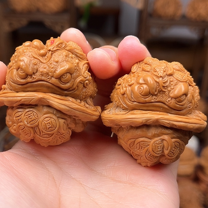 核桃把件蛇蟾大尺寸