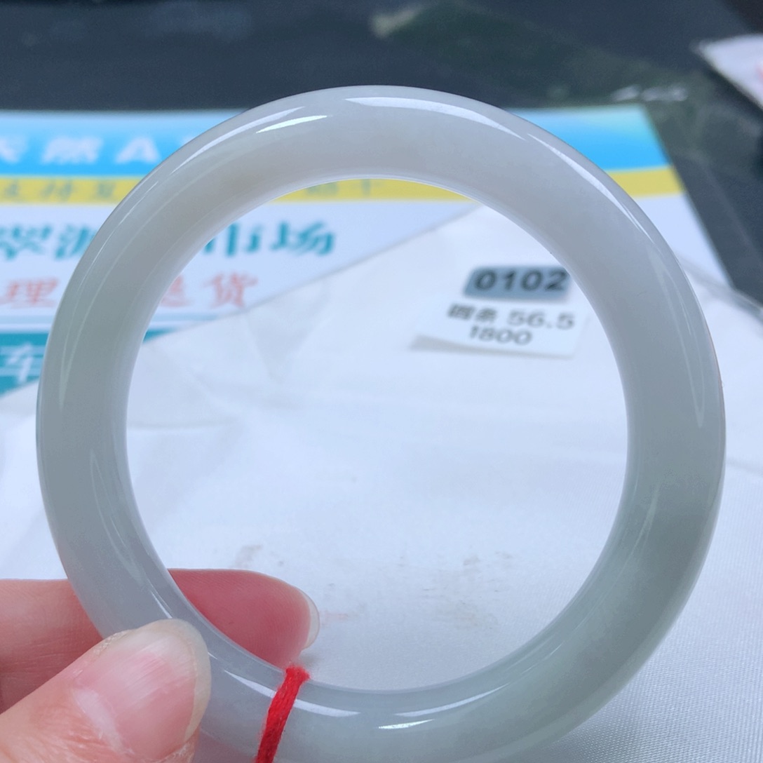翡翠手镯未镶嵌0102号