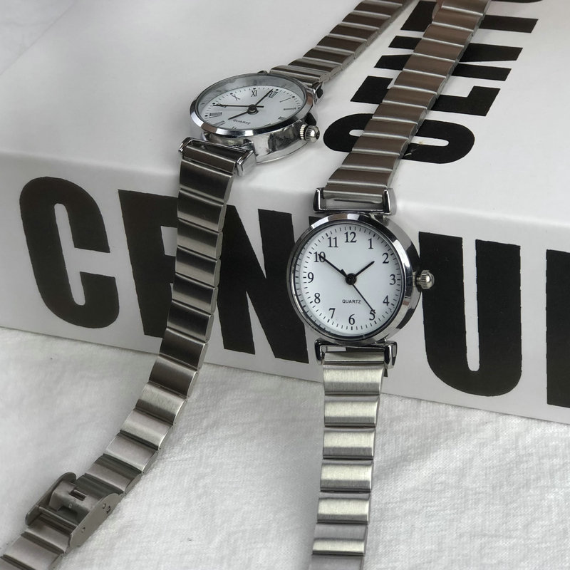 小众气质防水女款石英表轻奢ins风学生党复古时尚皮带手表简约