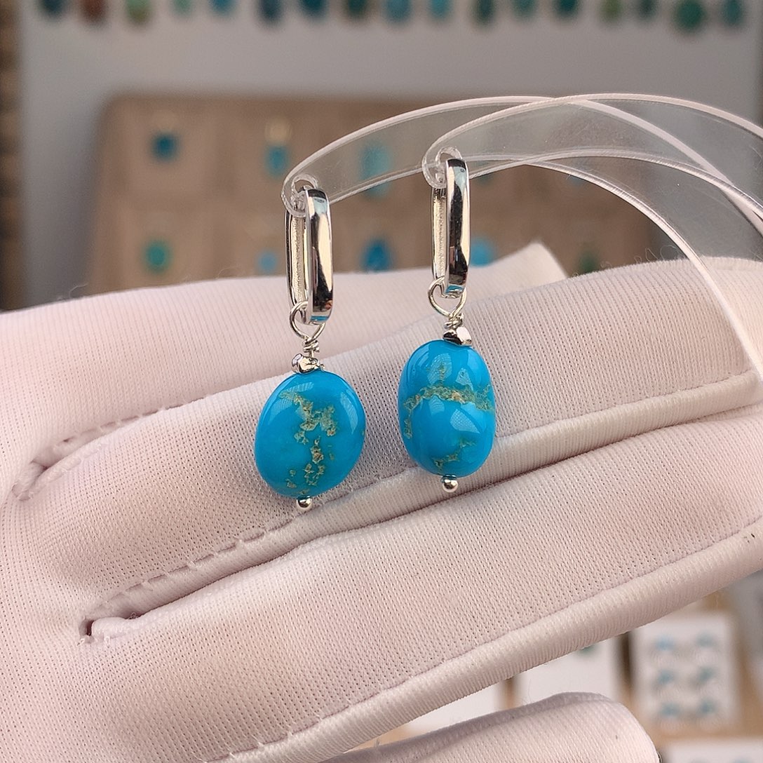 绿松石未镶嵌耳饰