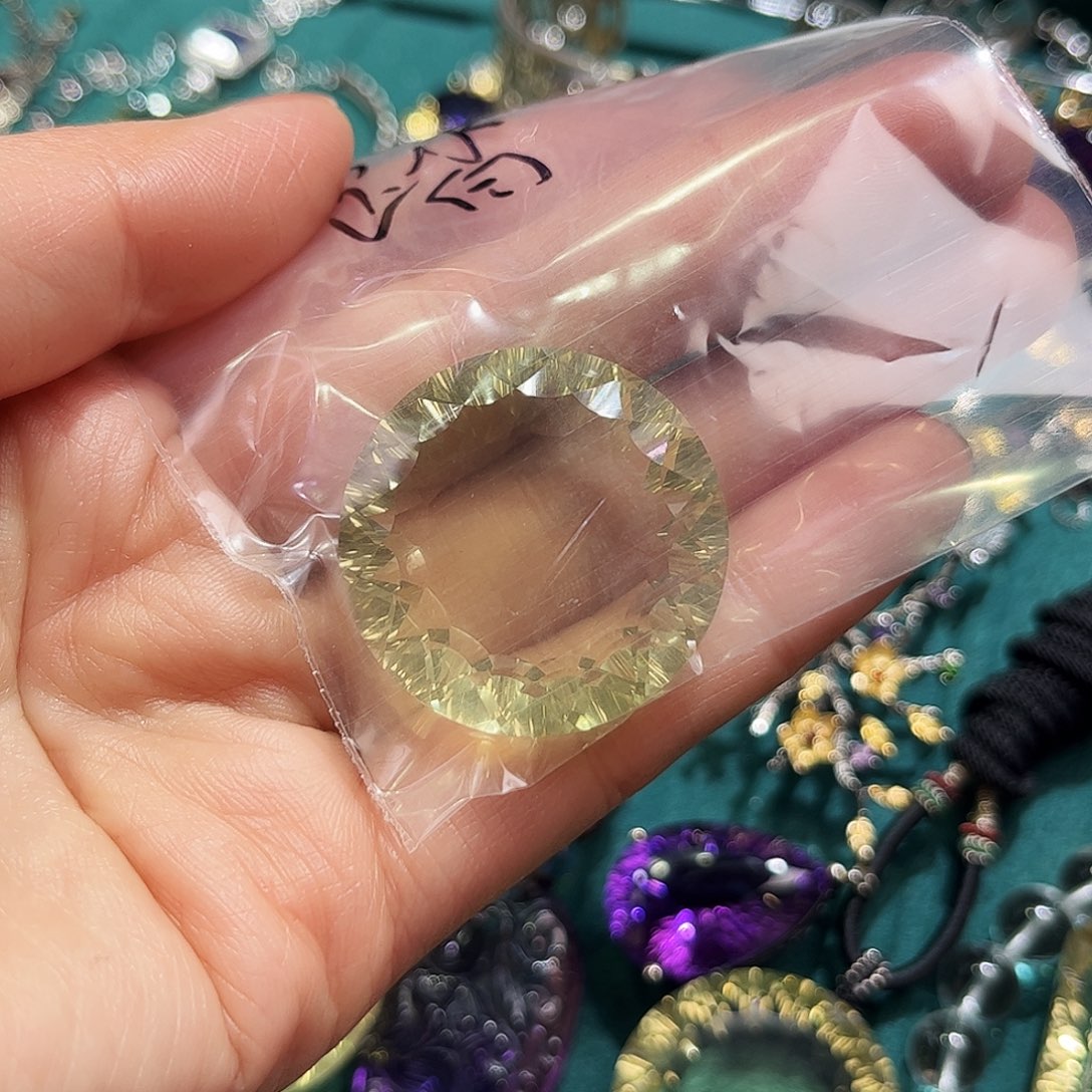 紫晶颈饰未镶嵌踏***。