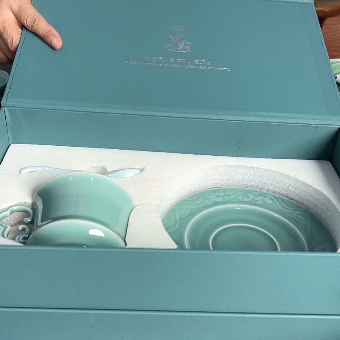 云间青瓷龙泉小米茶器