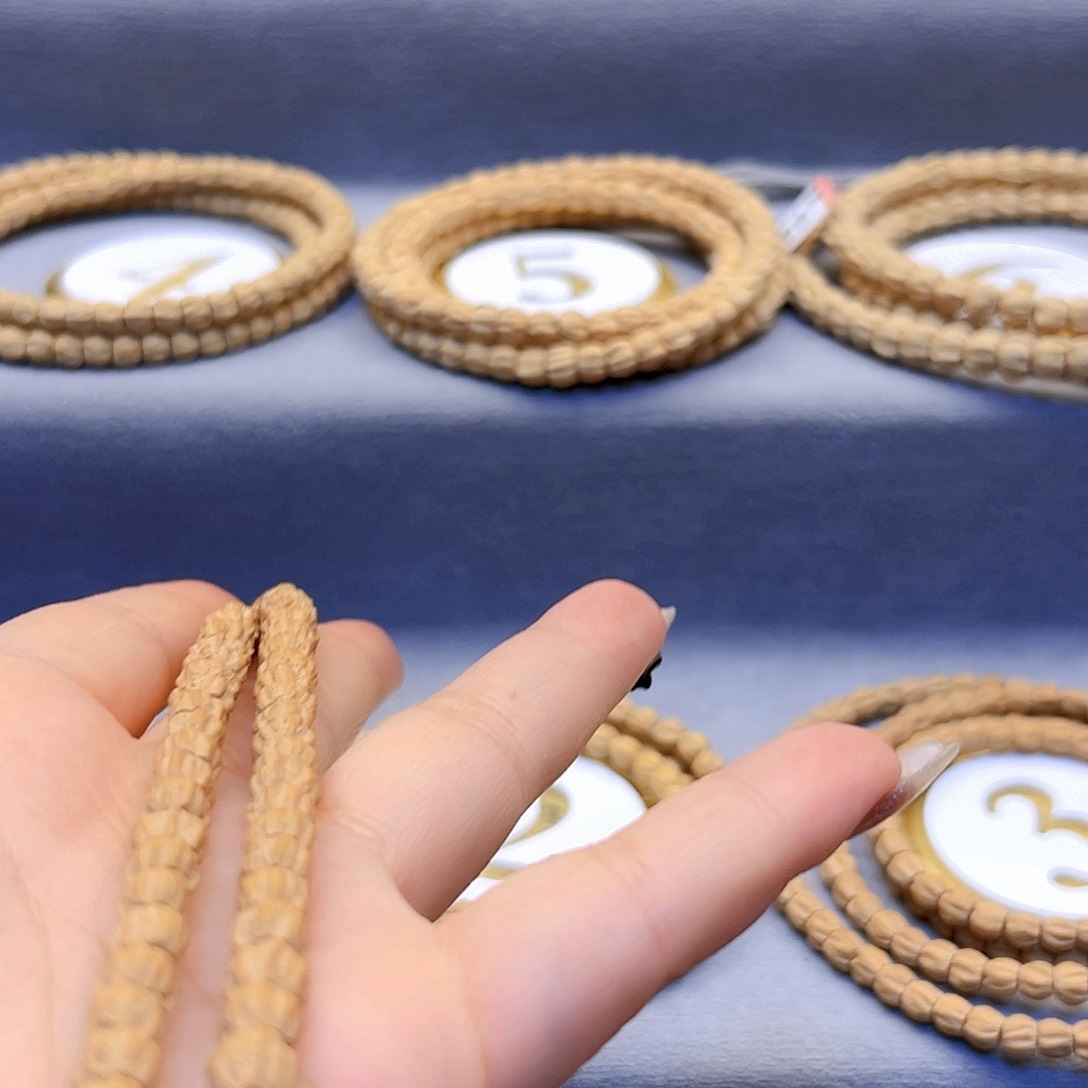 柏香籽/百香籽手串无*住