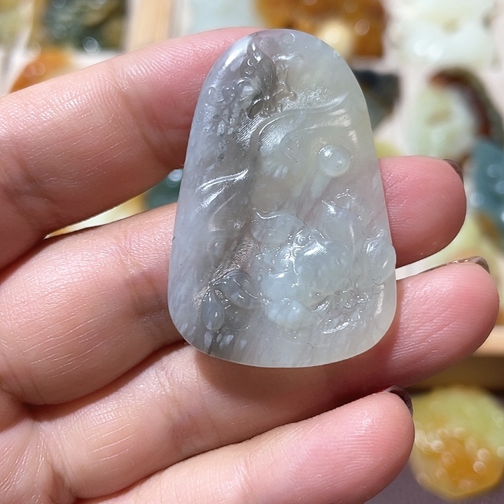 岫玉吊坠(不含链)未镶嵌