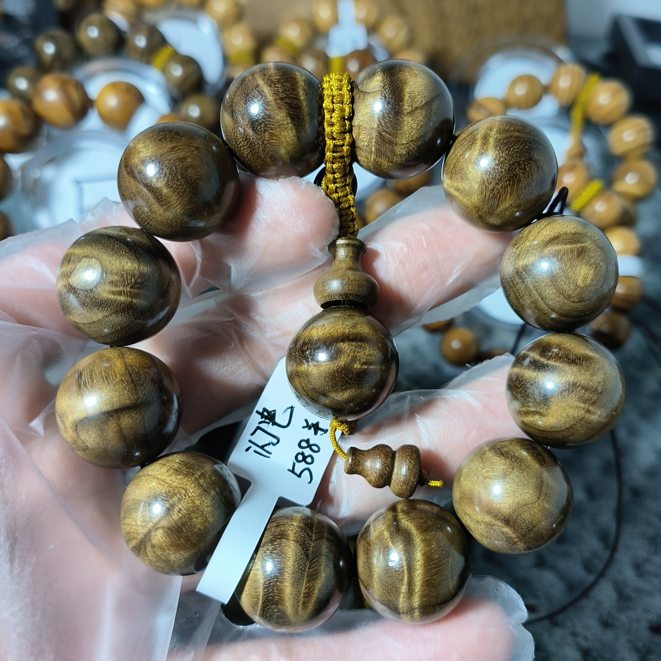  金丝楠 2.0 闪电阴沉黄料