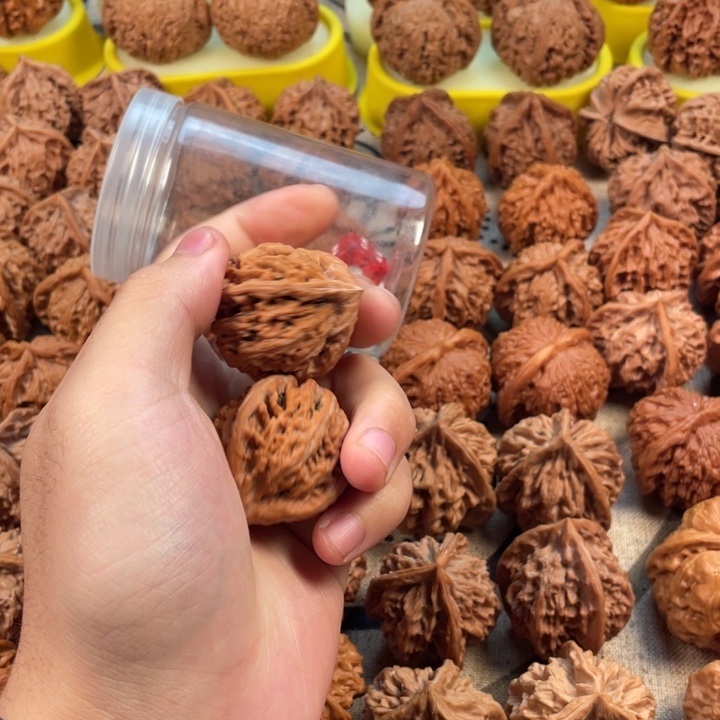 文玩核桃吊坠文山三棱