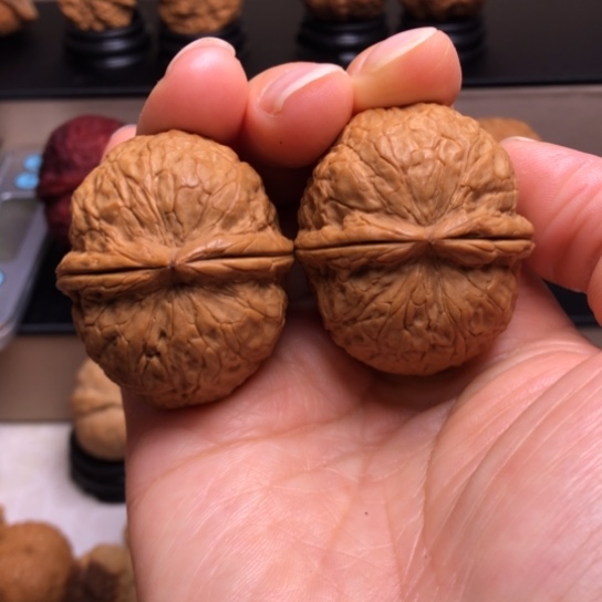 文玩核桃把件至尊元宝10