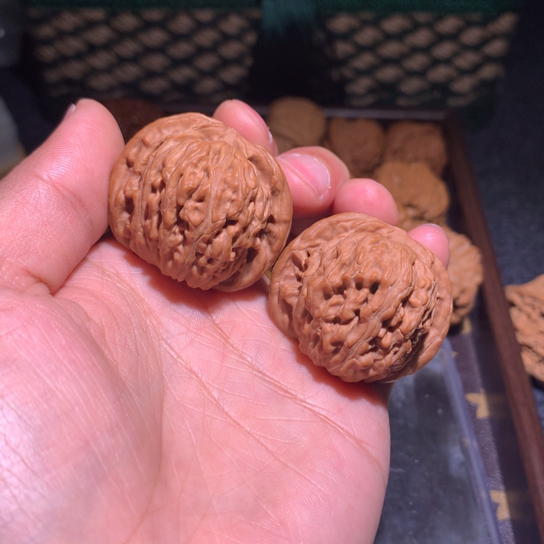 文玩核桃把件汉高楼38