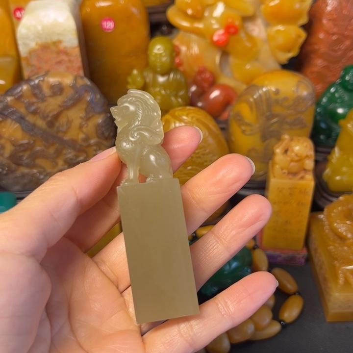 寿山石印石北*星题材：工艺品