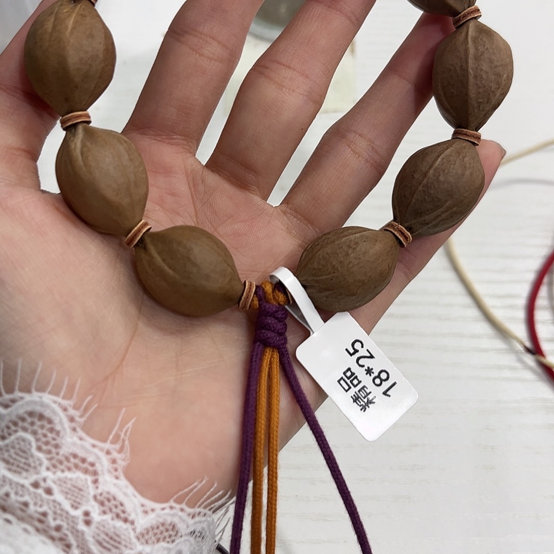 山***雀吊坠橄榄核111111111