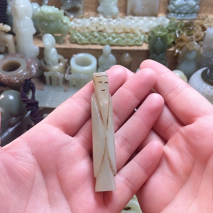 和田玉颈饰未镶嵌