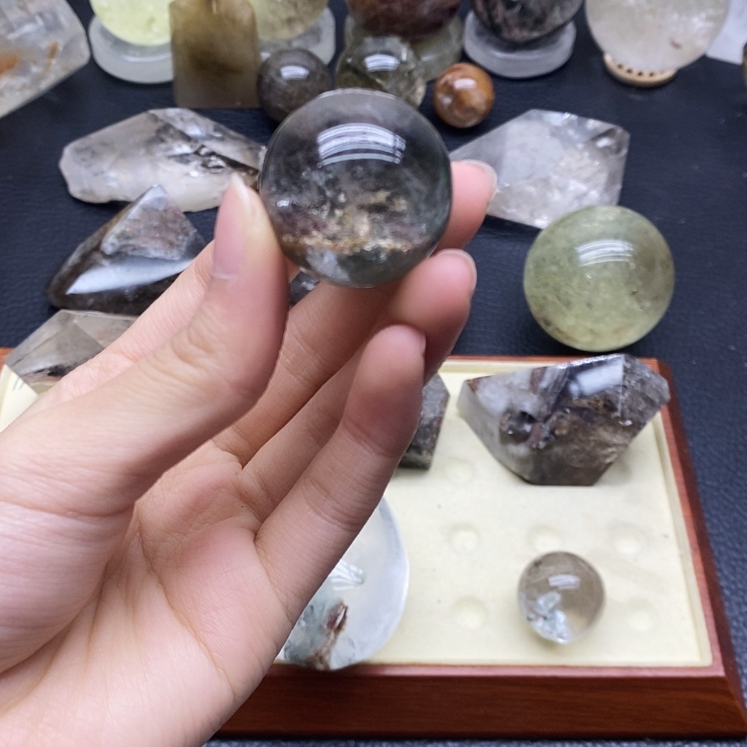 珠宝半成品水晶未镶嵌