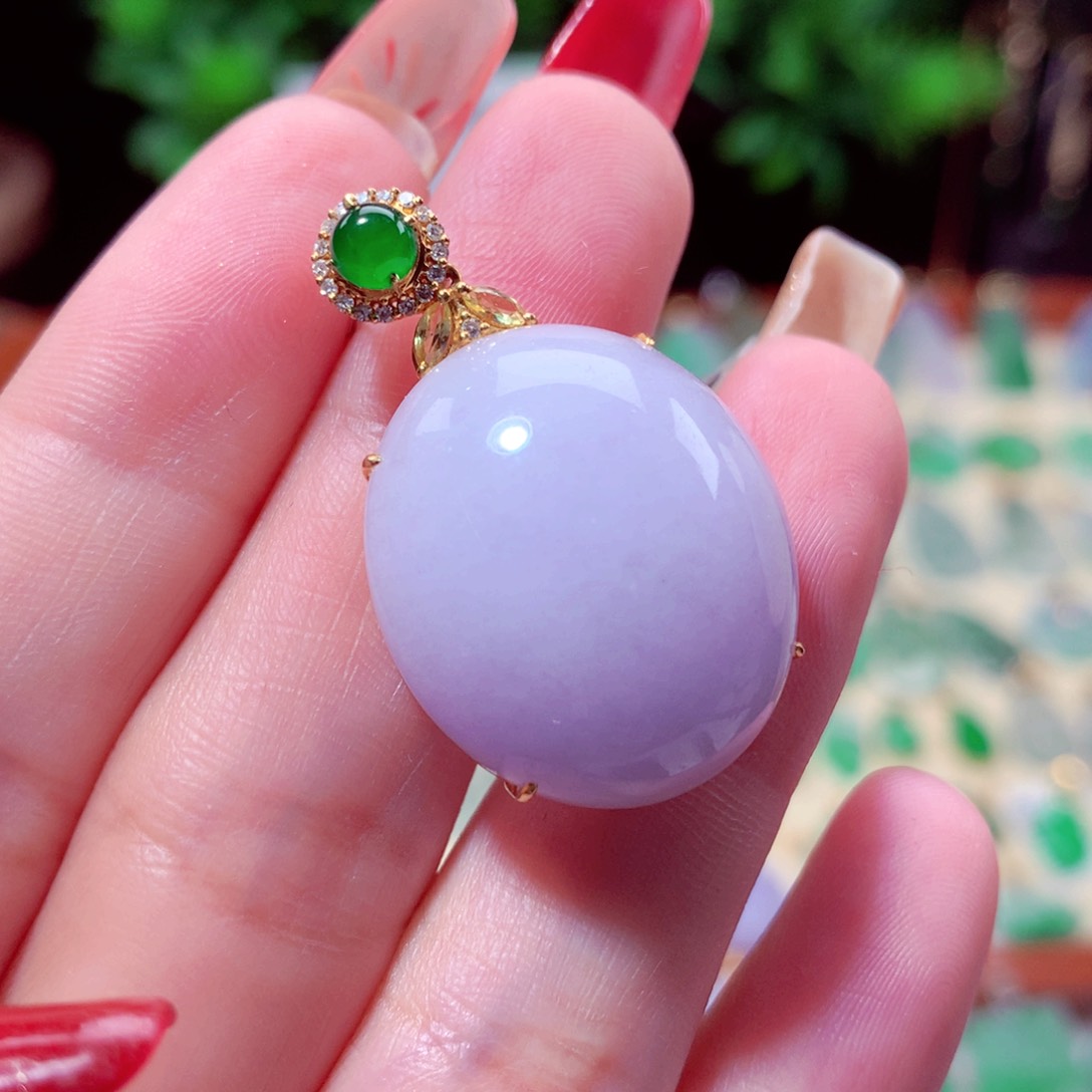 翡翠吊坠(不含链)18K金镶嵌