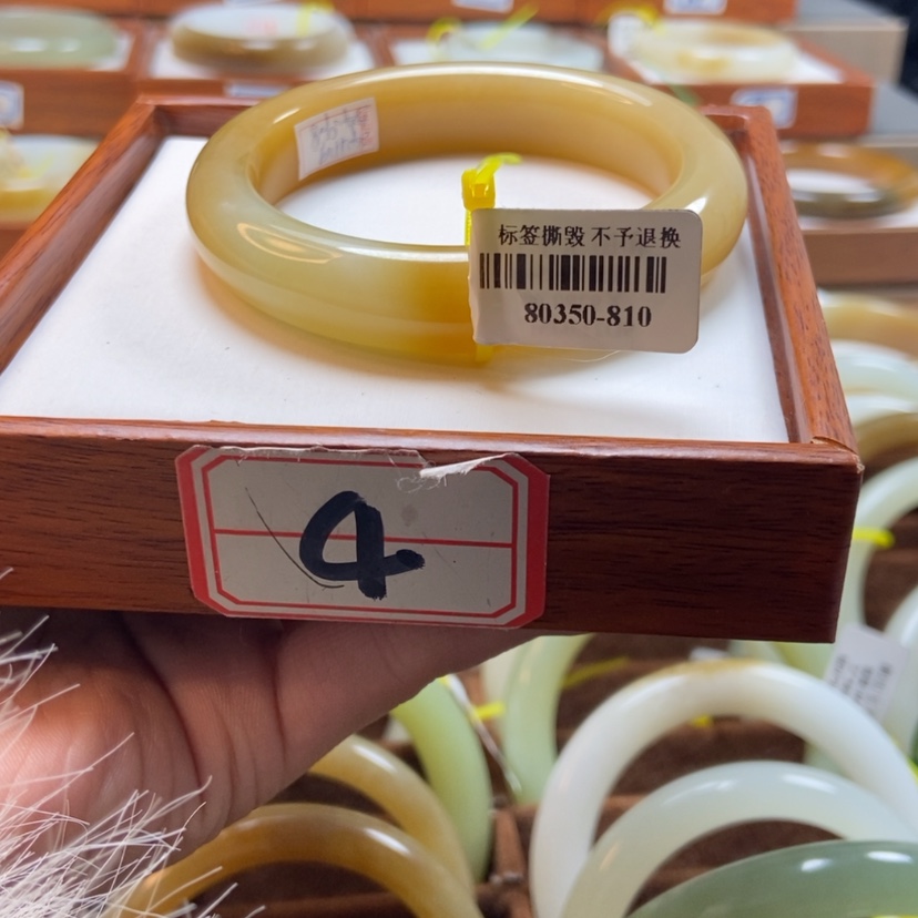 【闪购商品】和田玉手镯未镶嵌