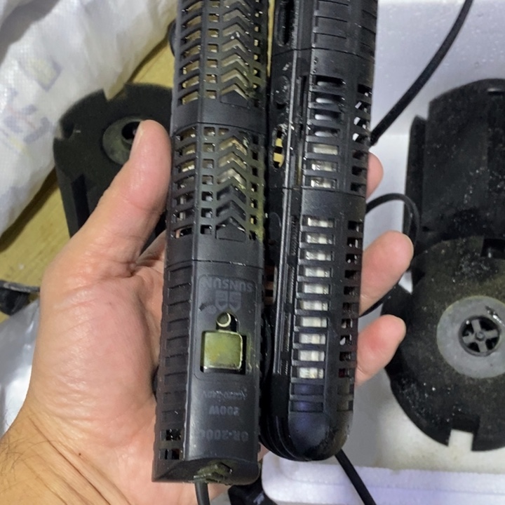 尾***花两根加热棒随快递一块