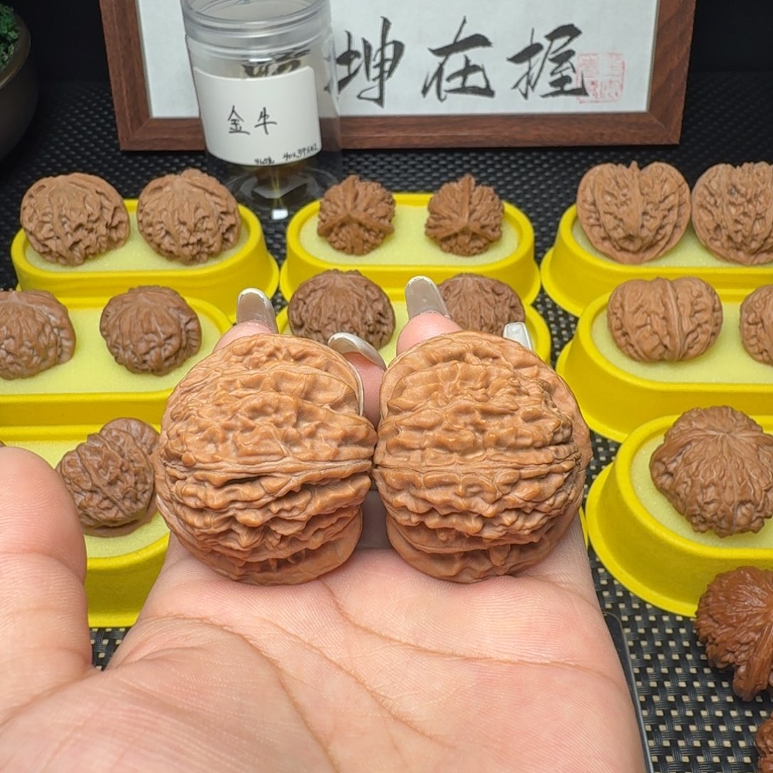 文玩核桃把件42四座楼