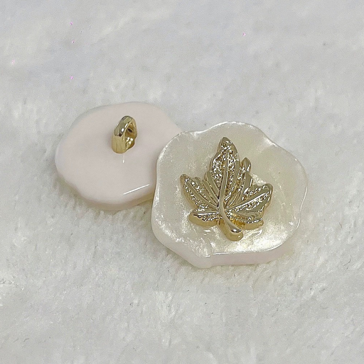 枫叶仿贝金属百搭款纽扣（满两件包邮）