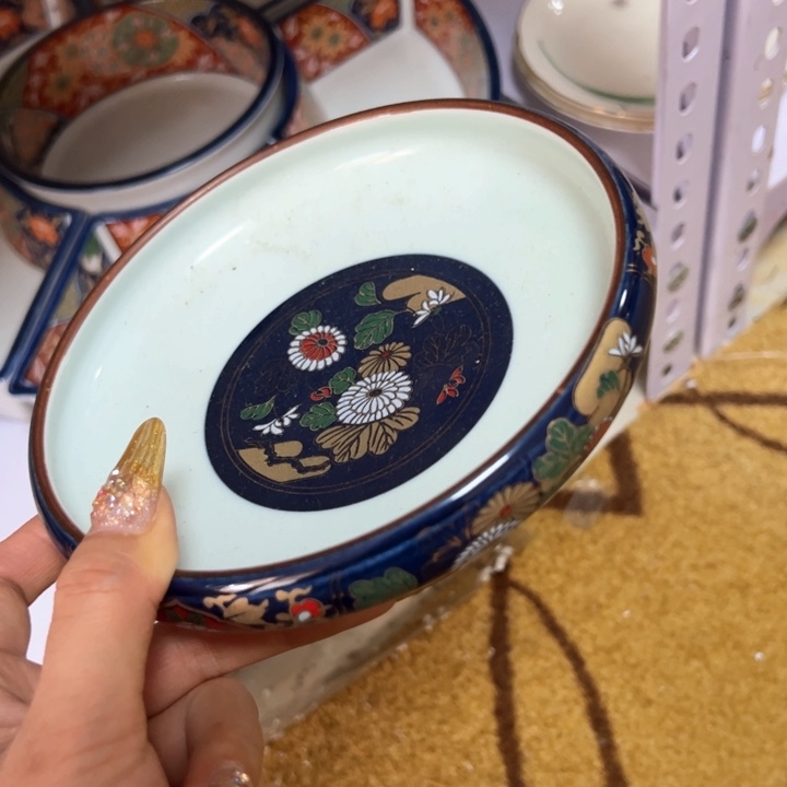 盖碗瓷器直播放漏中