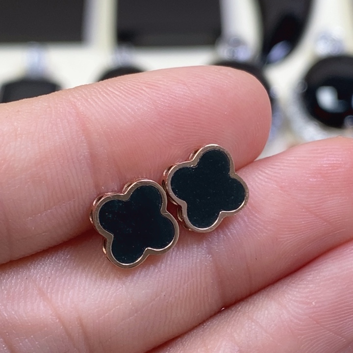 翡翠耳饰18K金镶嵌缅甸天然翡翠墨翠