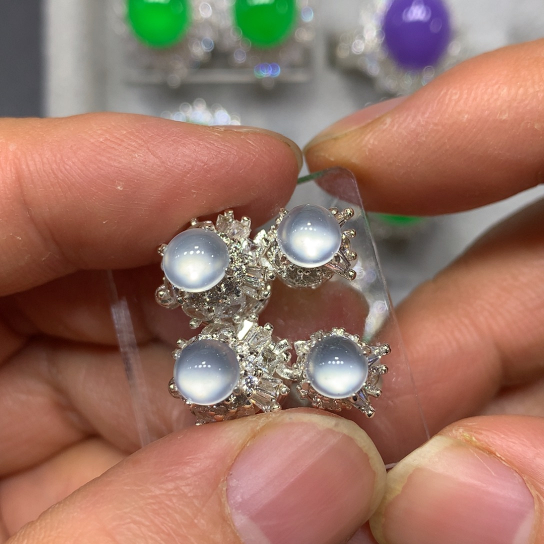 定制翡翠未镶嵌买断不退