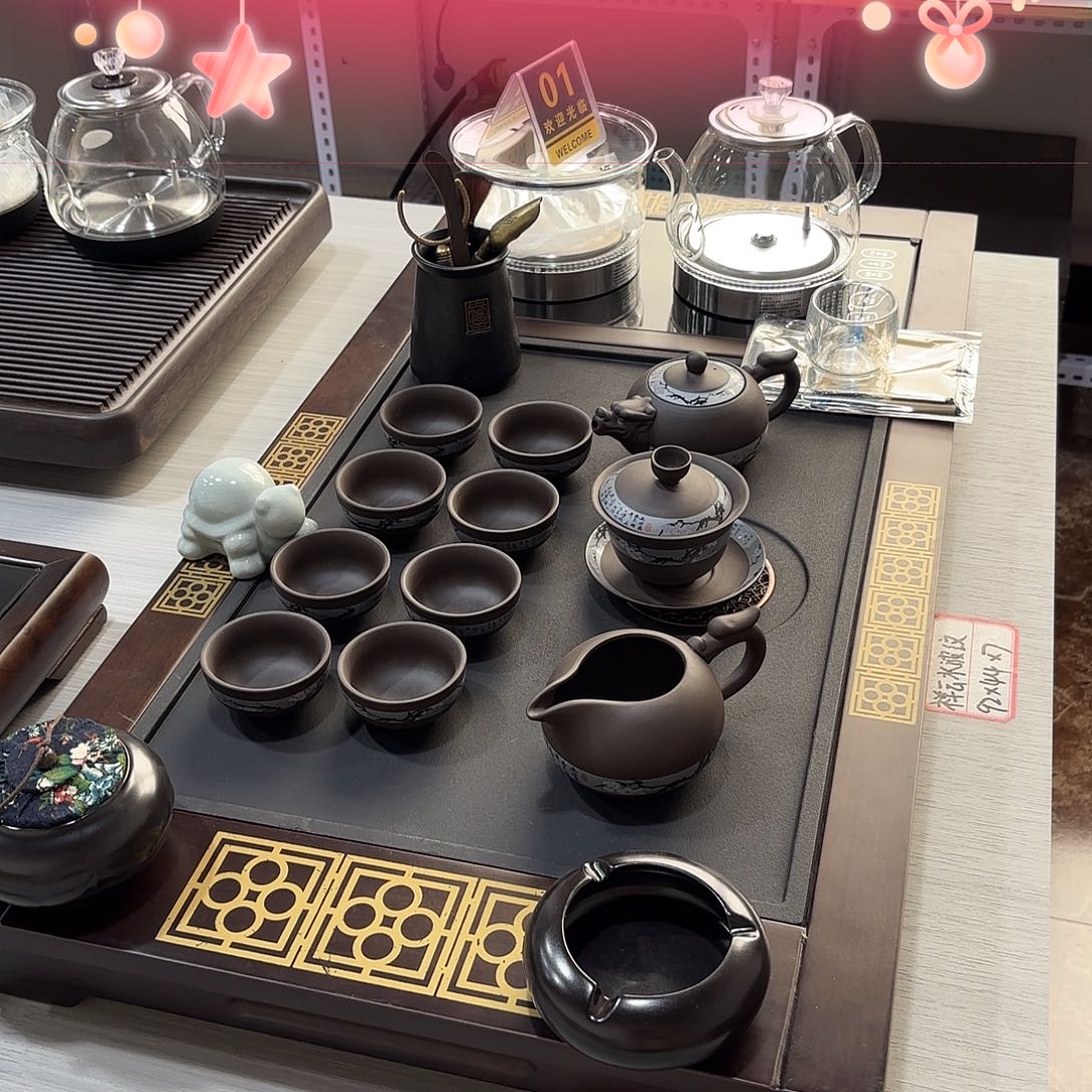 何***麟156548987898799889878987888888