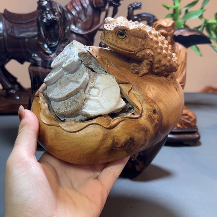 木崖柏蟾蜍摆件摆