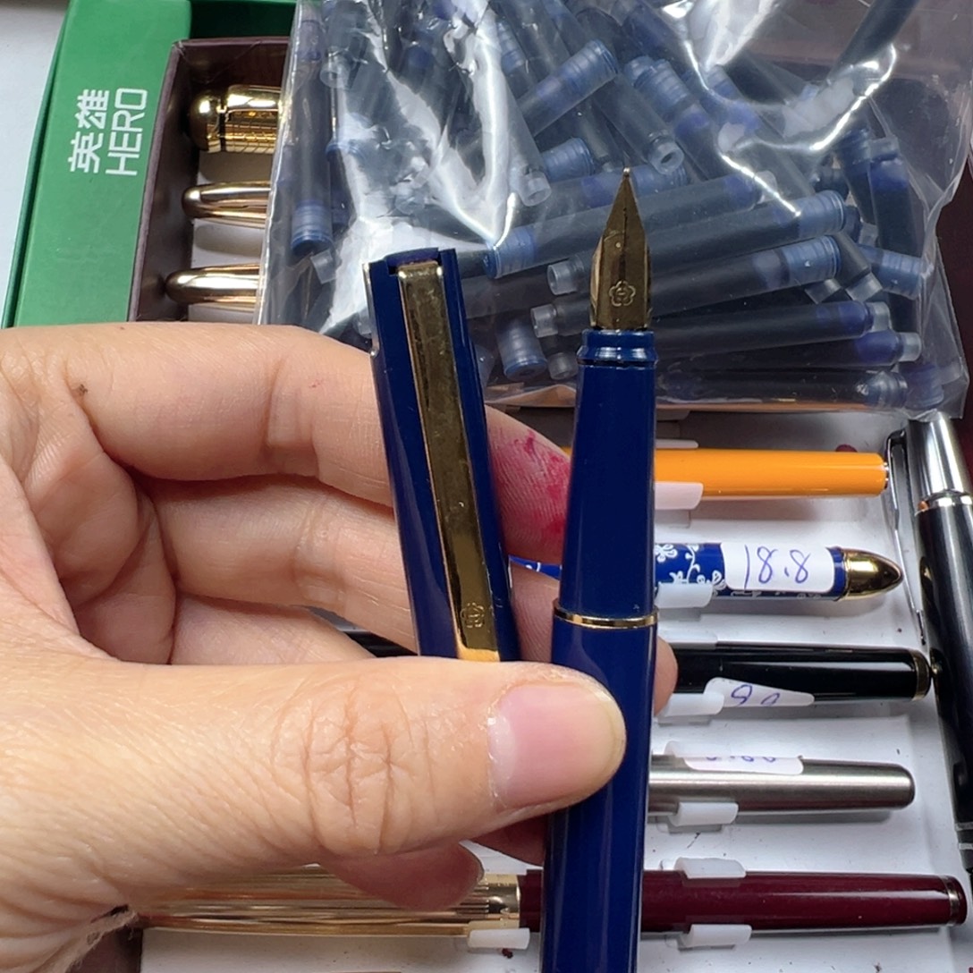 便携式243练字钢笔明尖可用墨囊