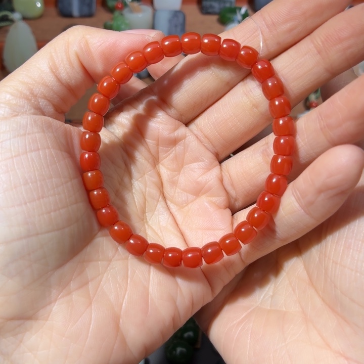 南红玛瑙未镶嵌颈饰