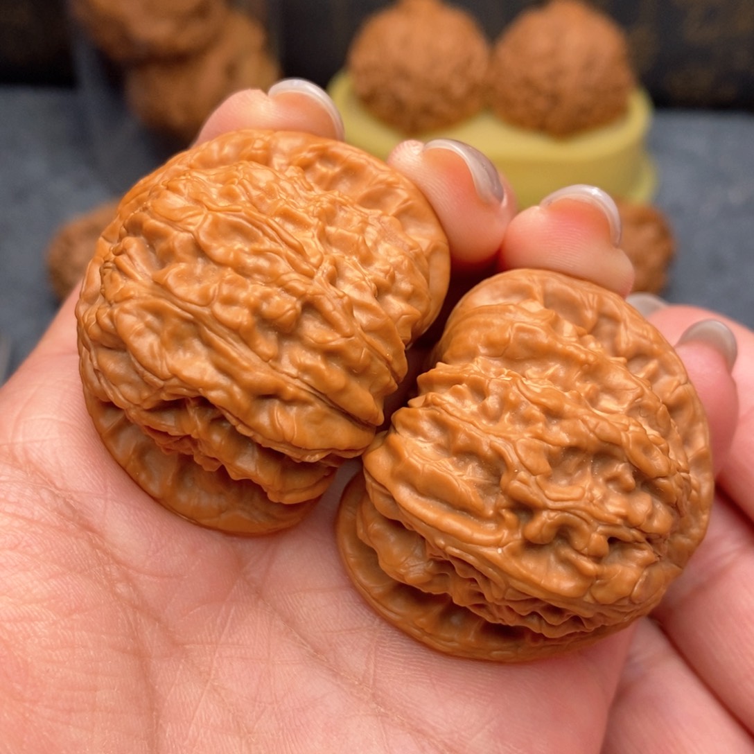 文玩核桃把件精品球白43全