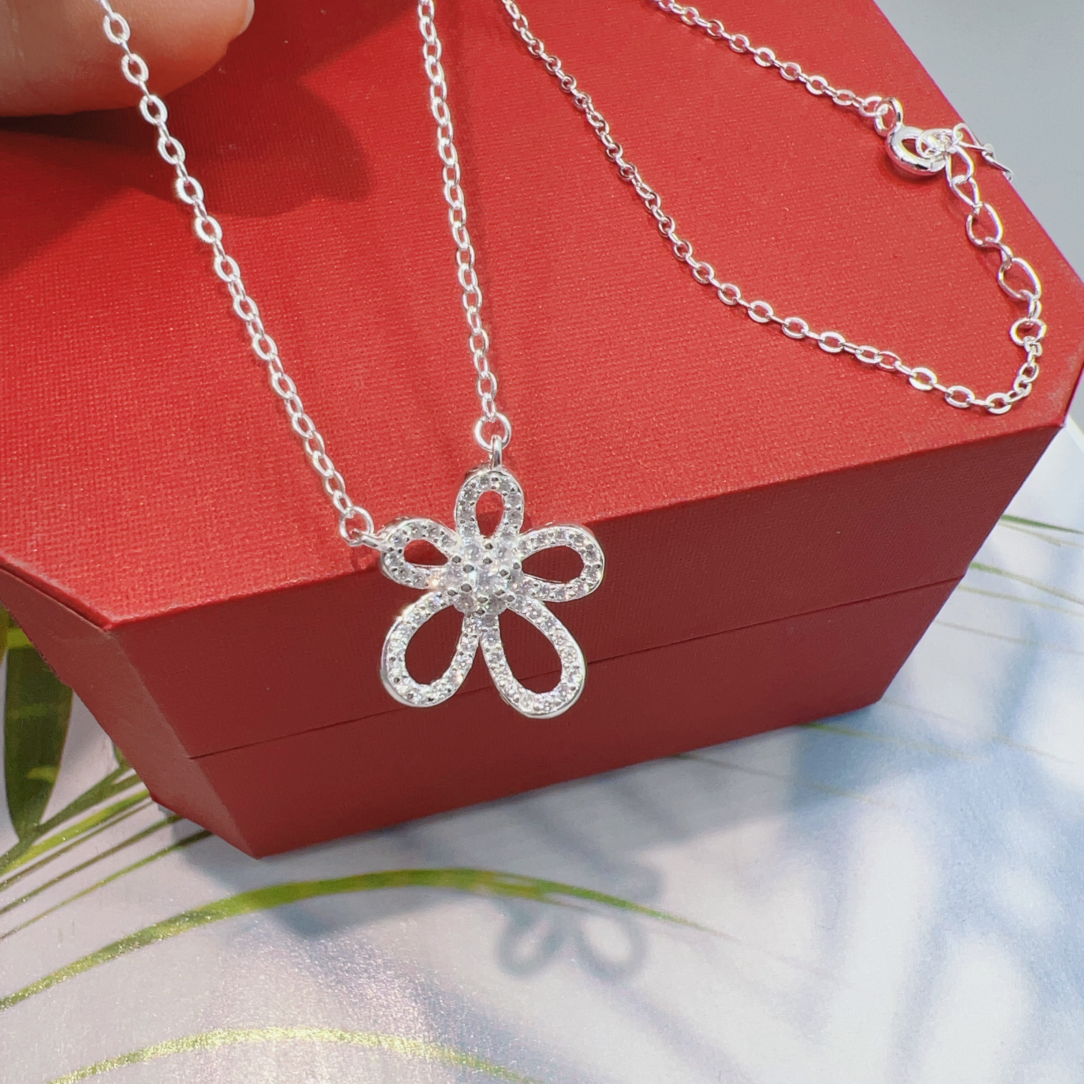 坠链均足银合成锆石 足银精工五花套链T004