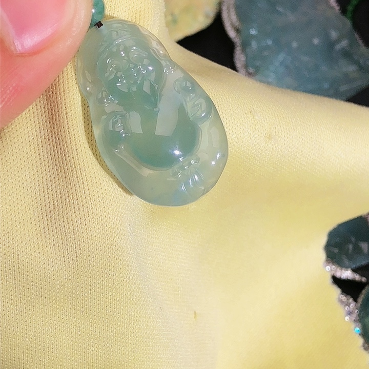 翡翠颈饰未镶嵌4，