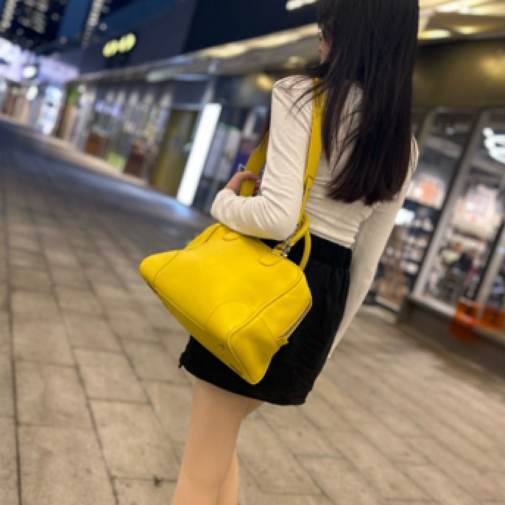 95新 LOEWE/罗意威 相机黄色女士单肩包简约百搭手提包 黄色