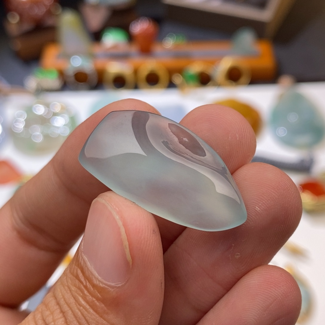 翡翠颈饰未镶嵌设计吊坠或手表款