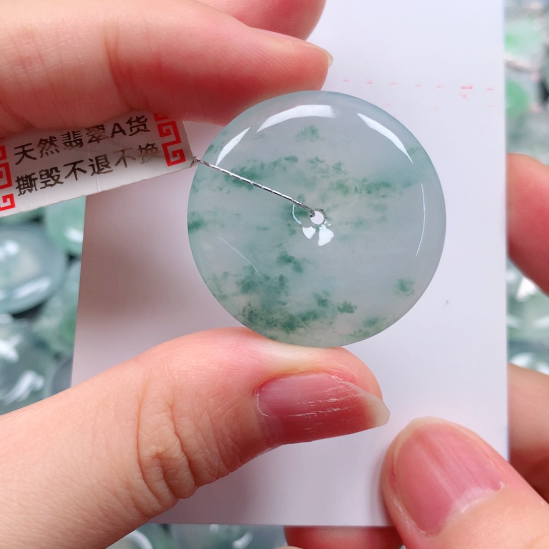 颈饰未镶嵌翡翠天然翡翠