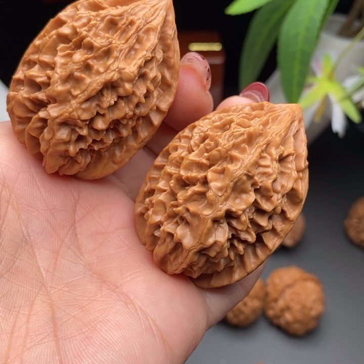 文玩核桃把件招财鼠