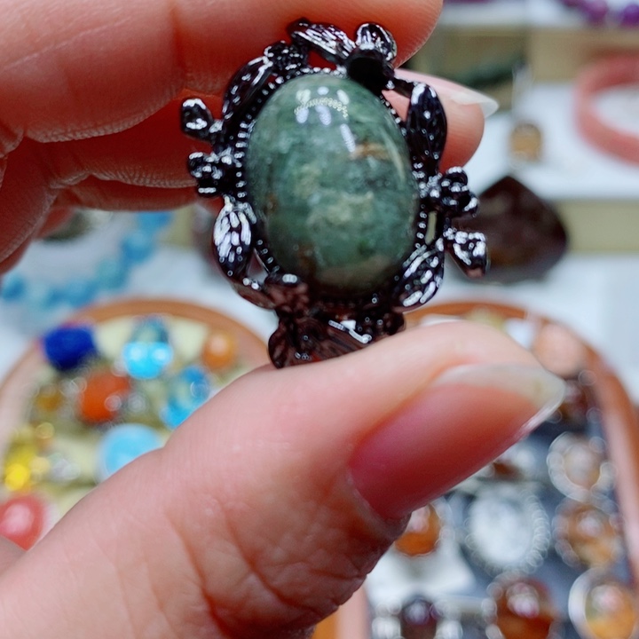 水晶颈饰未镶嵌水晶