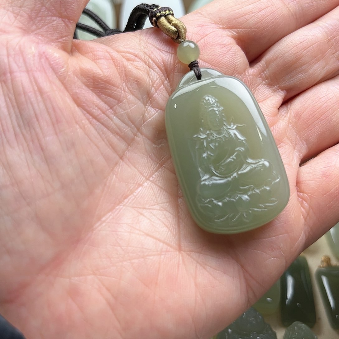 和田玉挂件未镶嵌