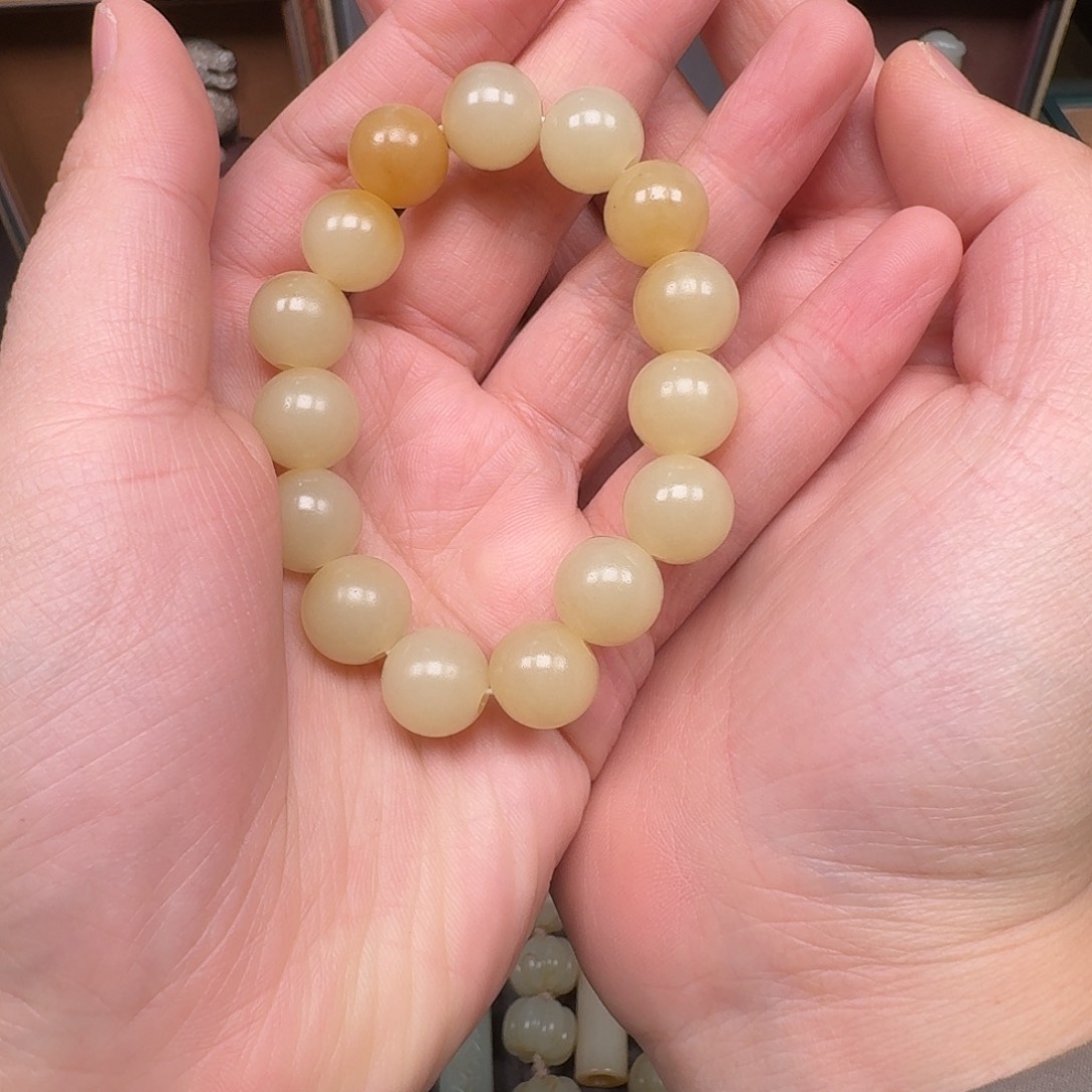 咕***哒和田玉（黄玉）18K金镶嵌珠宝奇石