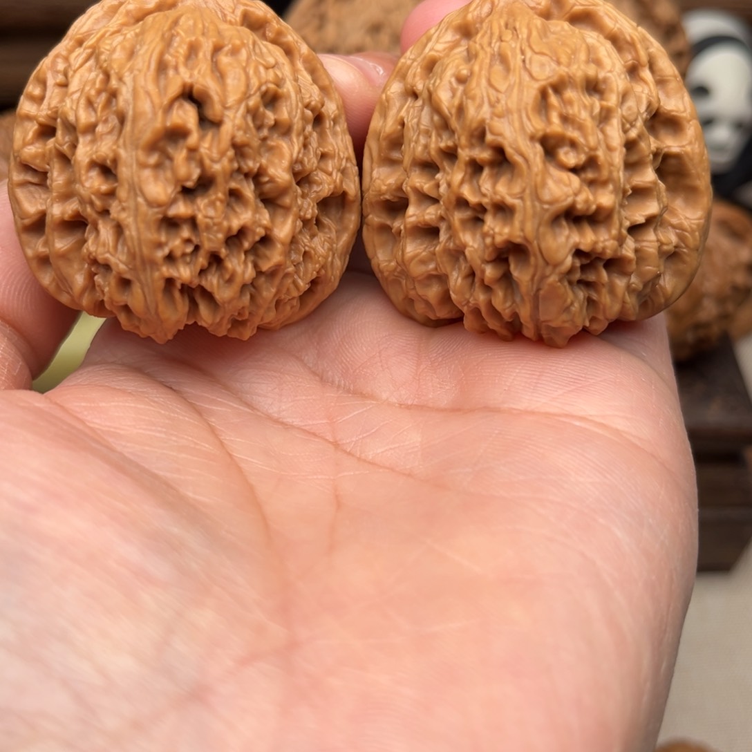 【闪购商品】1⃣️文玩核桃手把件42南疆